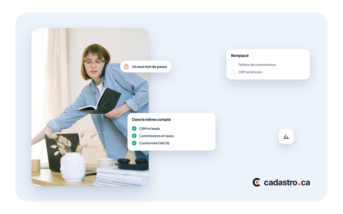 Courtière consultant ses notes devant son ordinateur portable
